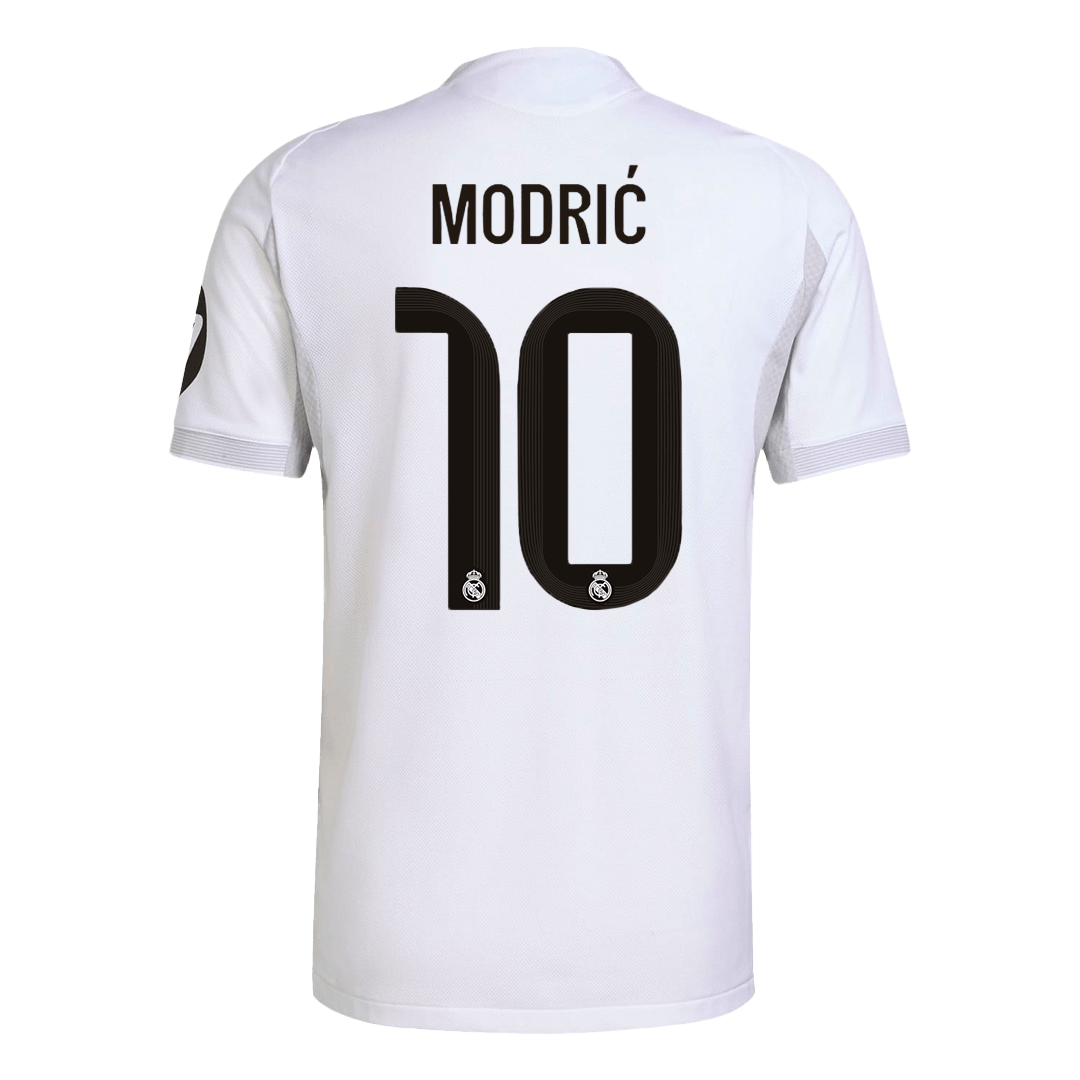 Real Madrid Hjemme MODRIĆ #10 Hvit Herrer Matchdrakt 2025/26