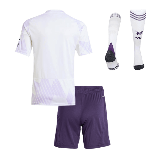 Manchester United Borte Barn Draktsett 2025/26 – Trøye + Shorts + Strømper