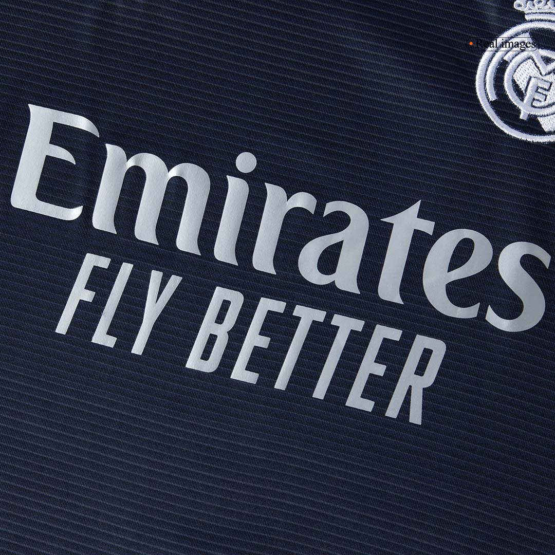 Real Madrid Borte Barn Draktsett 2025/26 – Trøye + Shorts + Strømper