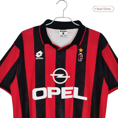 AC Milan 1995/96 Hjemme Retro drakt