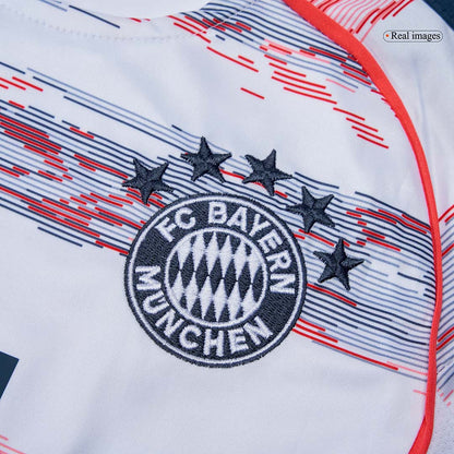 Bayern Munich Borte Barn Drakt + Shorts 2025/26