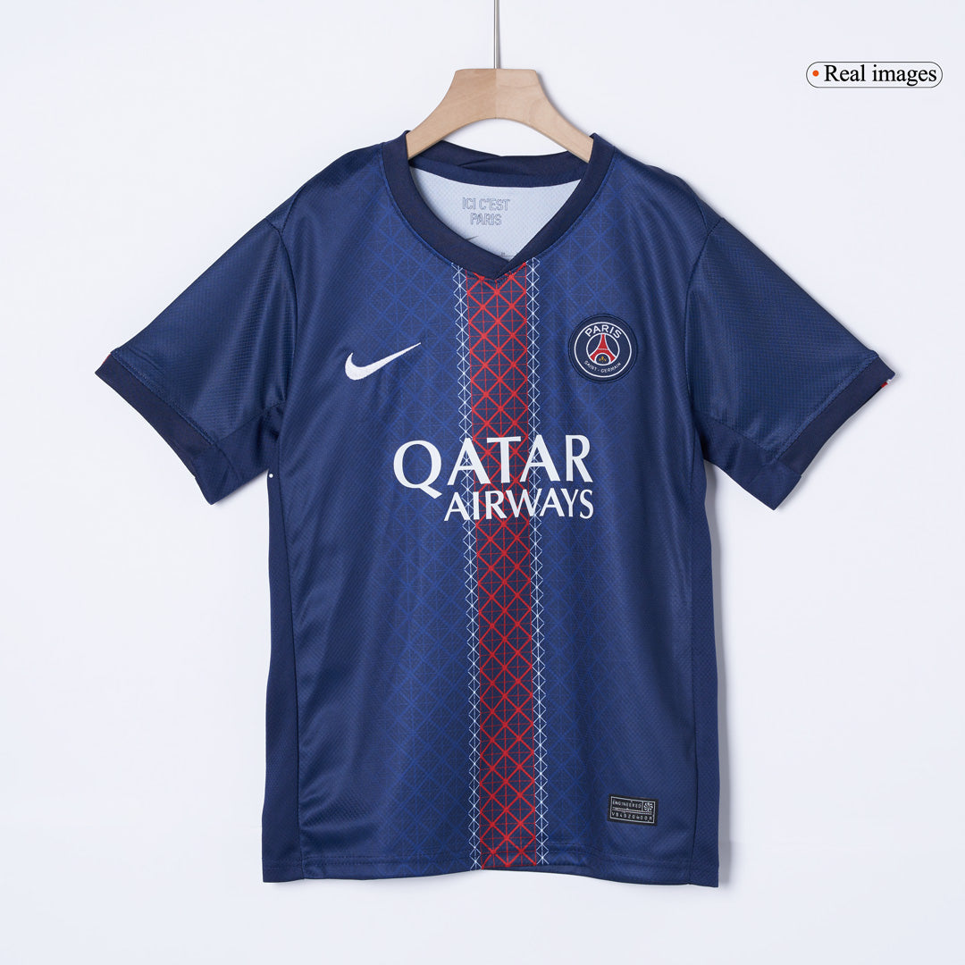 PSG Hjemme Barn Draktsett 2025/26 – Trøye + Shorts + Strømper
