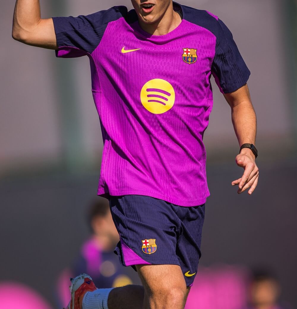 Barcelona Herrer Oppvarmingsdrakt 2025/26
