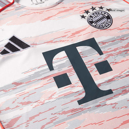 KIMMICH #6 Bayern Munich Borte Herrer Fan-drakt 2025/26