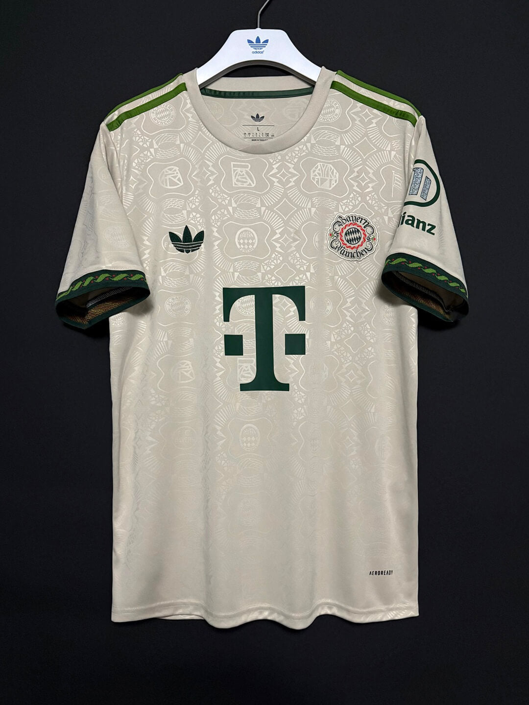 Bayern Munich Oktoberfest Herrer Fan-drakt 2025/26