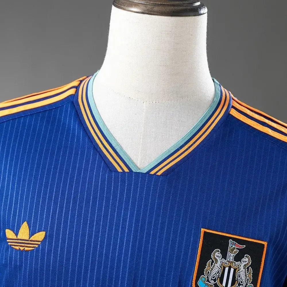 Newcastle United Tredje Herrer Fan-drakt 2025/26 Langermet
