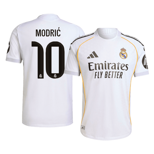 Real Madrid Hjemme MODRIĆ #10 Hvit Herrer Matchdrakt 2025/26