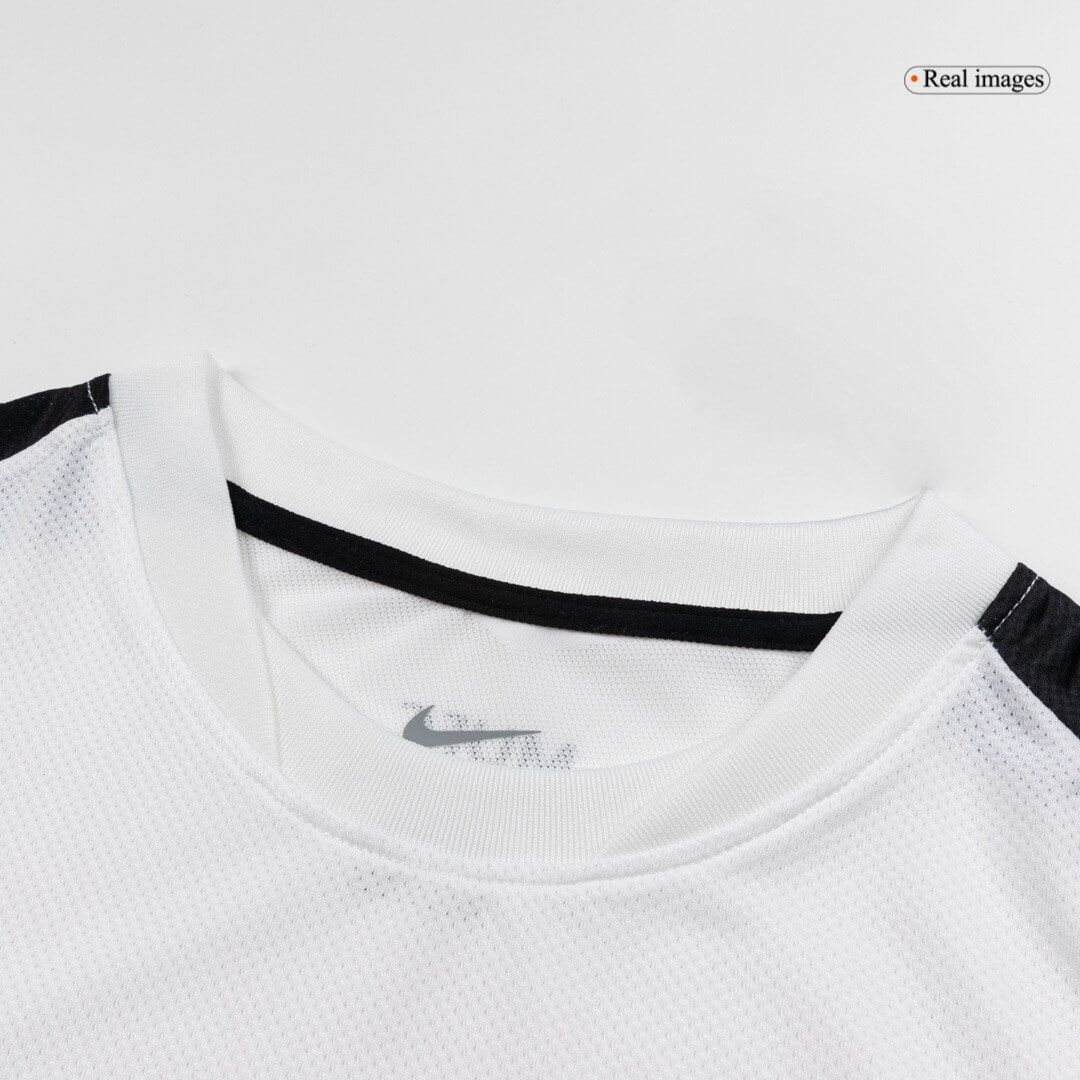 Manchester United 2010/11 Borte Retro drakt