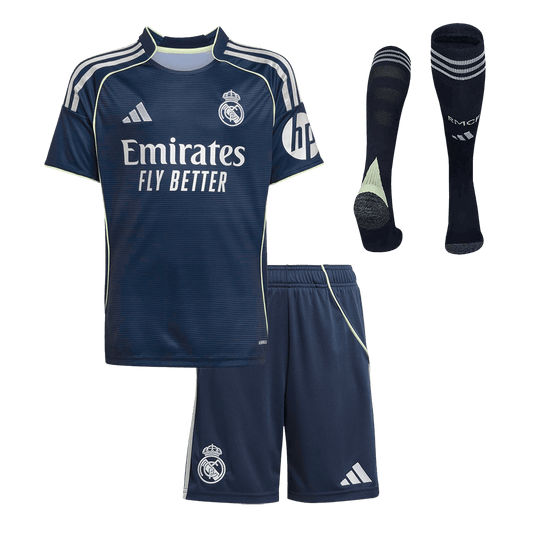 Real Madrid Borte Barn Draktsett 2025/26 – Trøye + Shorts + Strømper