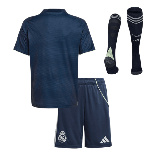 Real Madrid Borte Barn Draktsett 2025/26 – Trøye + Shorts + Strømper