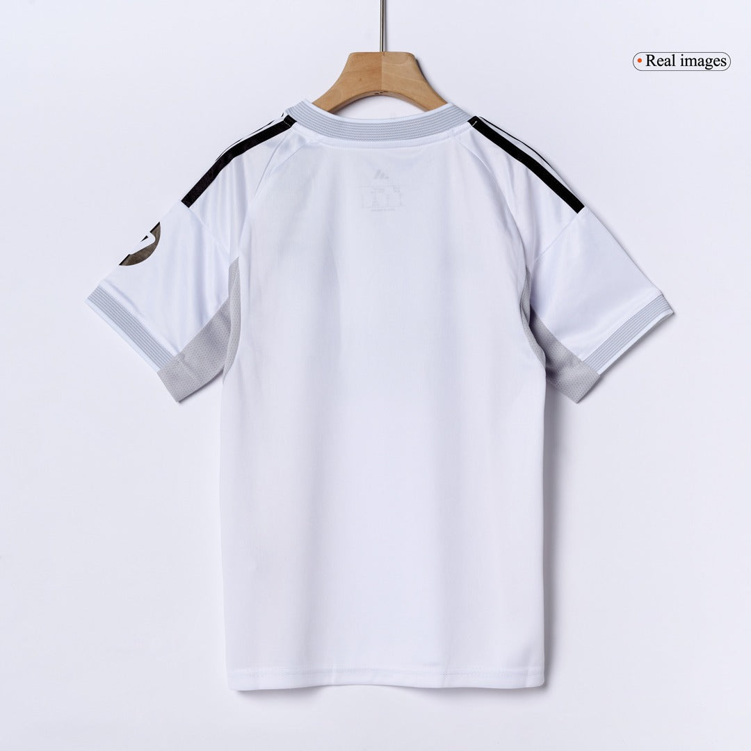 Real Madrid Hjemme Barn Drakt + Shorts 2025/26