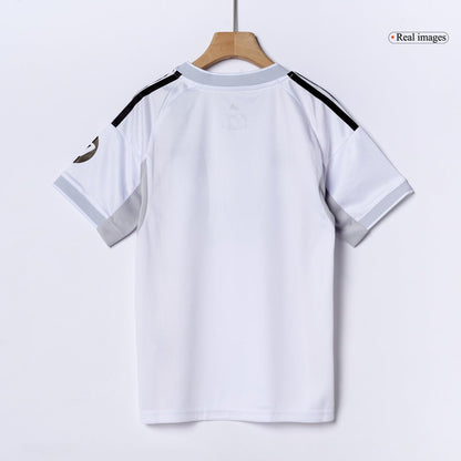 Real Madrid Hjemme Barn Drakt + Shorts 2025/26