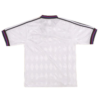 Bayern Munich 1996/98 Borte Retro drakt