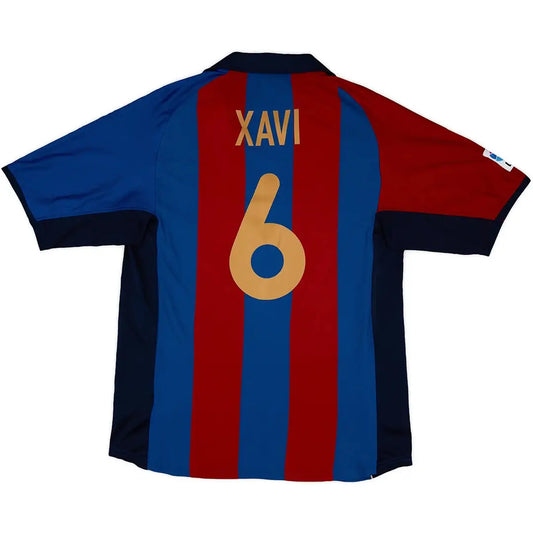 XAVI #6 Barcelona 2001/02 Hjemme Retro drakt