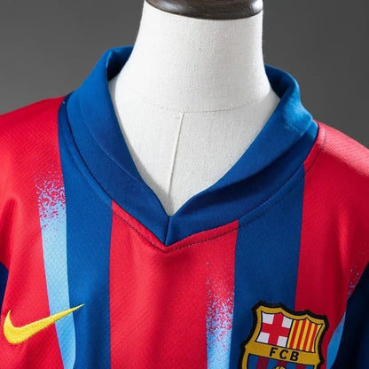Barcelona Fjerde Barn Drakt + Shorts 2025/26