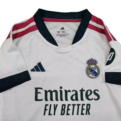 Real Madrid Hjemme Barn Drakt + Shorts 2026/27